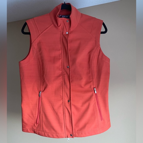 Ariat Softshell Vest - Picture 2 of 10